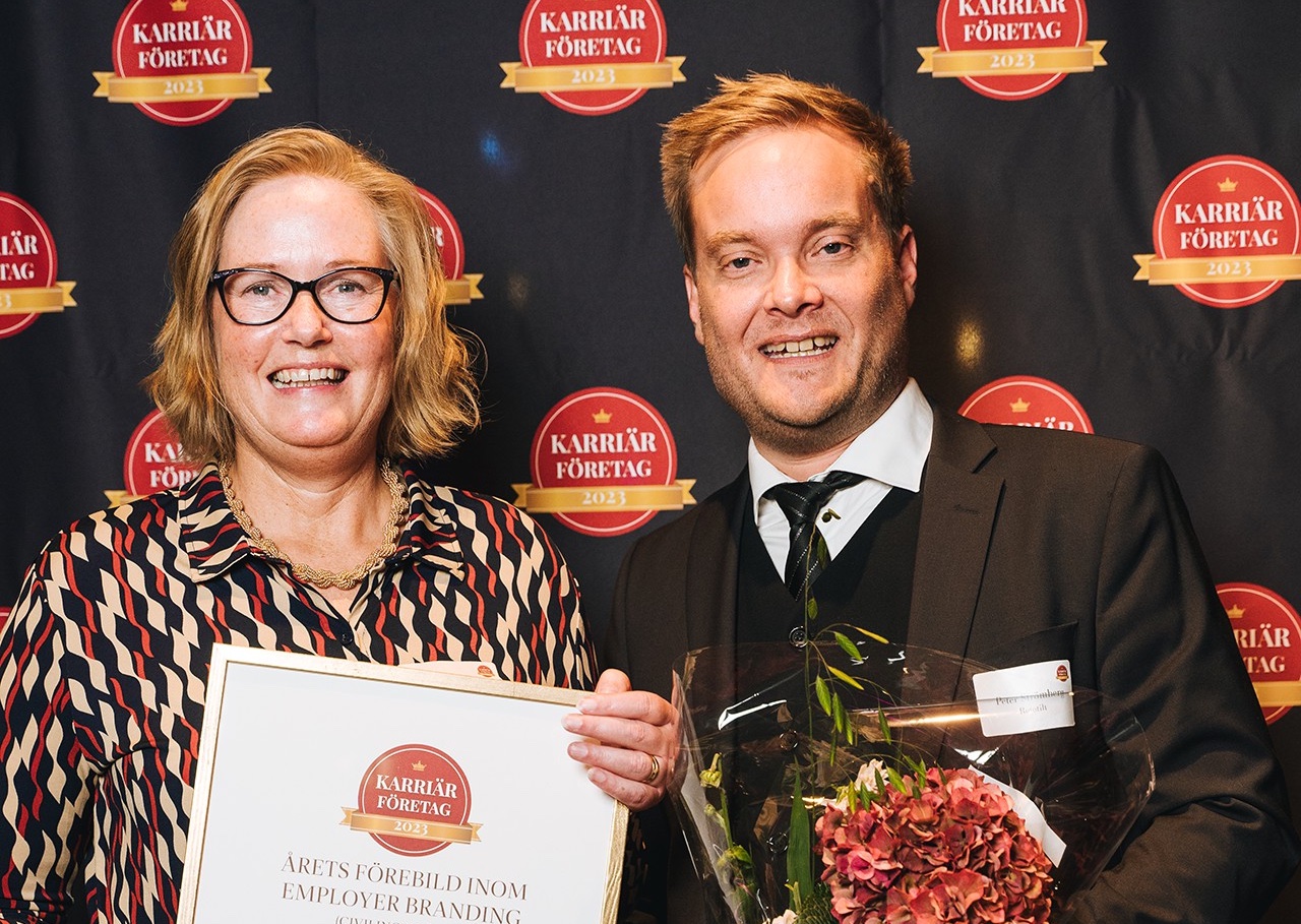 Peter Strömberg och Britta Malmqvist, Rototilt, utsedda till Årets förebild inom Employer branding på Stora Karriärdagen 2023!